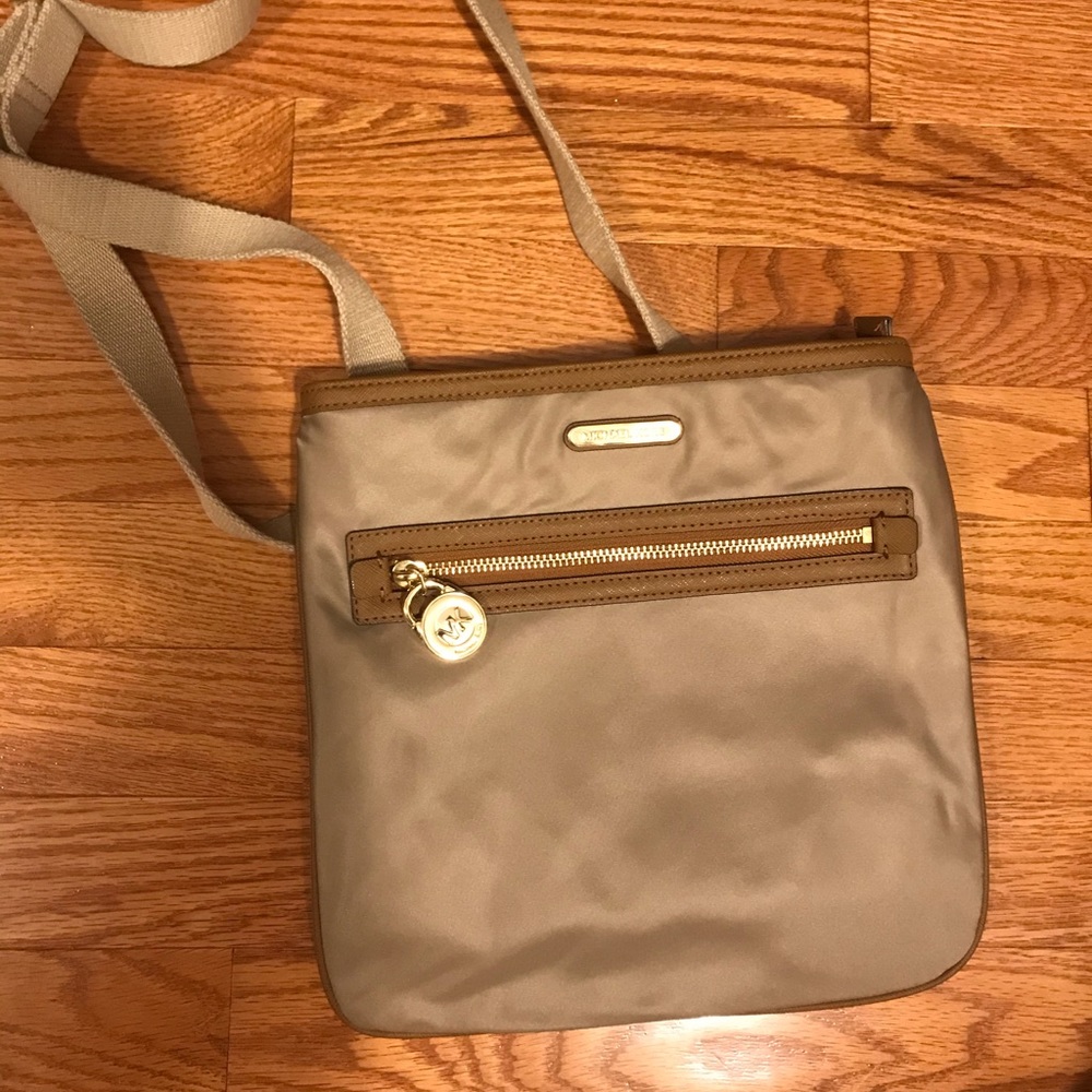 Michael Kors cross body